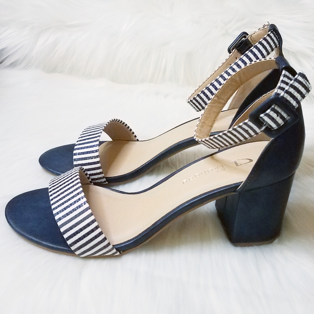 Chinese Laundry Jody Navy Sandals